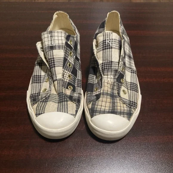 Ralph Lauren Plaid Slip On Canvas Shoes - Picture 2 of 5